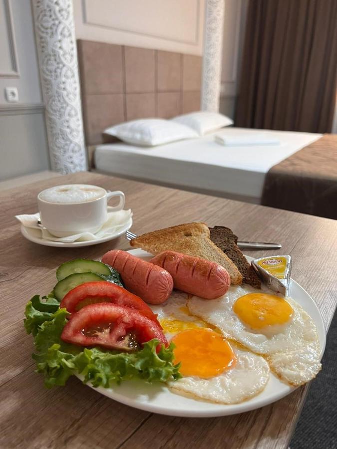 Sapphire Hotels Тараз Екстериор снимка